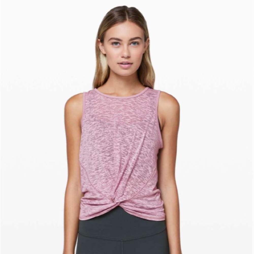 EUC Lululemon BreeE Through Twist Tank - rose blush small